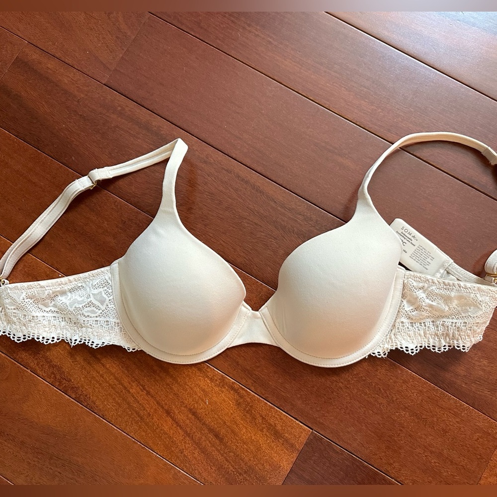 Soma 32C Embraceable Enchanting Lace Demi Bra Pale Sand